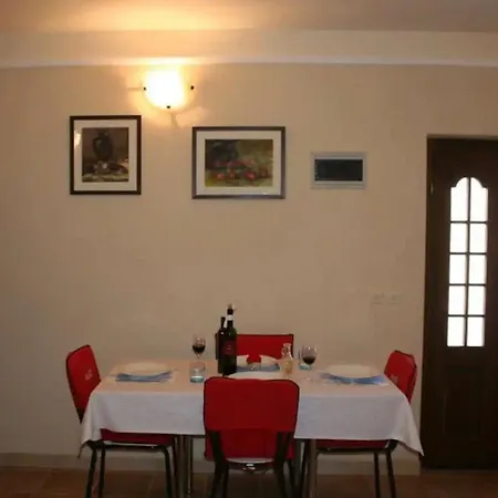 A1 Apartment
